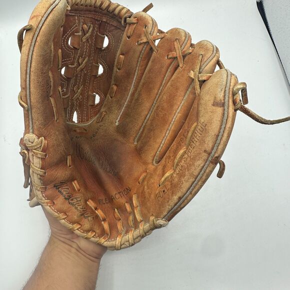 MacGregor Model Willie Wilson Flex Action RHT Deep Grip Pockets Steerhide MG40 - Picture 3 of 9